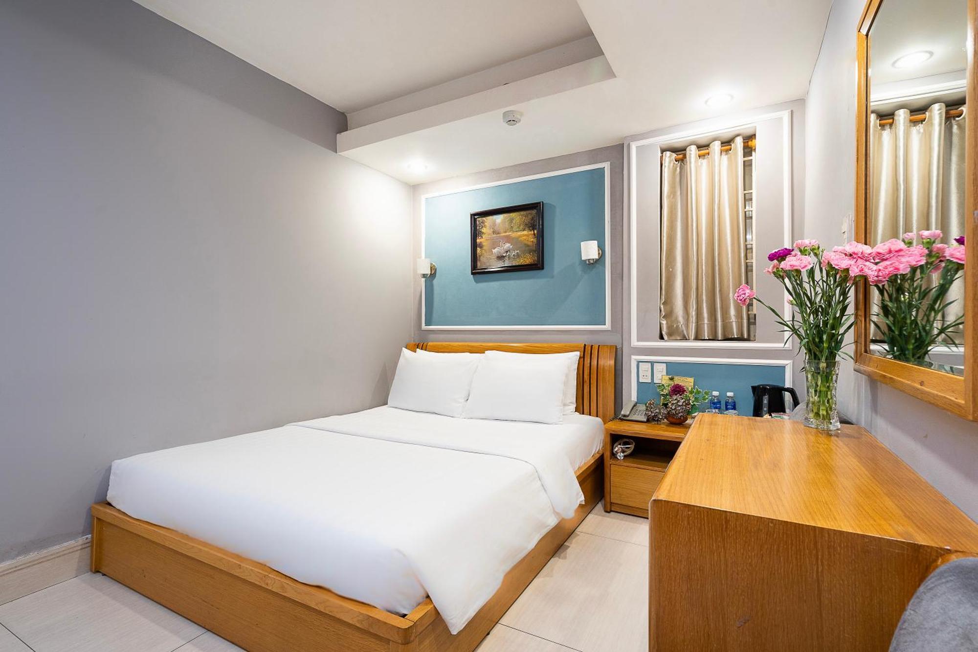 Lucky Star Hotel 146 Nguyen Trai Thành Pho Ho Chí Minh Esterno foto
