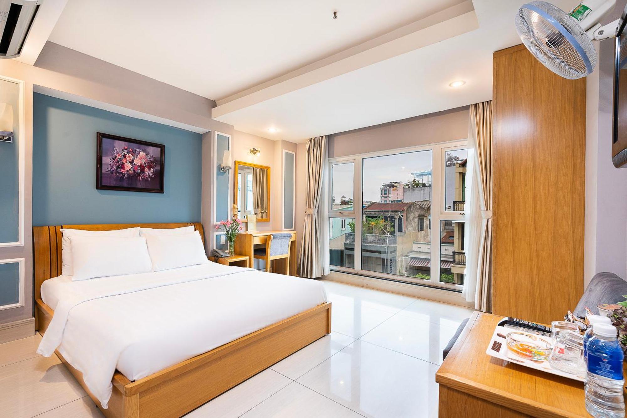 Lucky Star Hotel 146 Nguyen Trai Thành Pho Ho Chí Minh Esterno foto